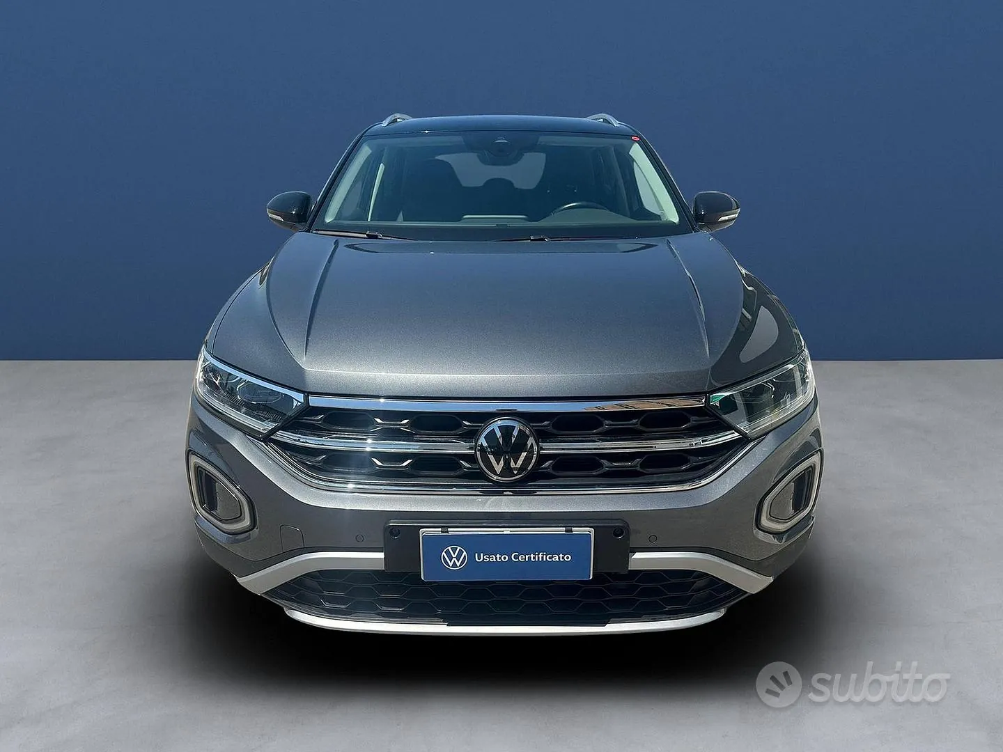Volkswagen T-Roc 2023 photo 2