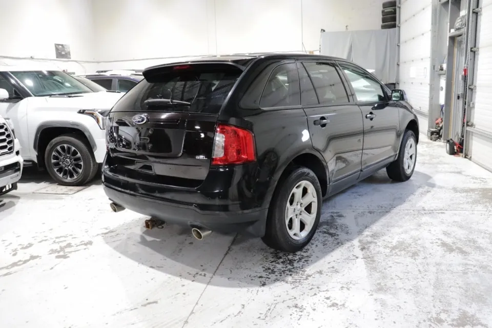 Ford Edge 2013 photo 4