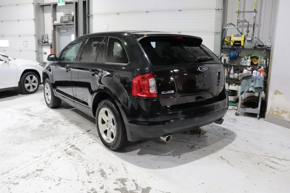 Ford Edge 2013 photo 2