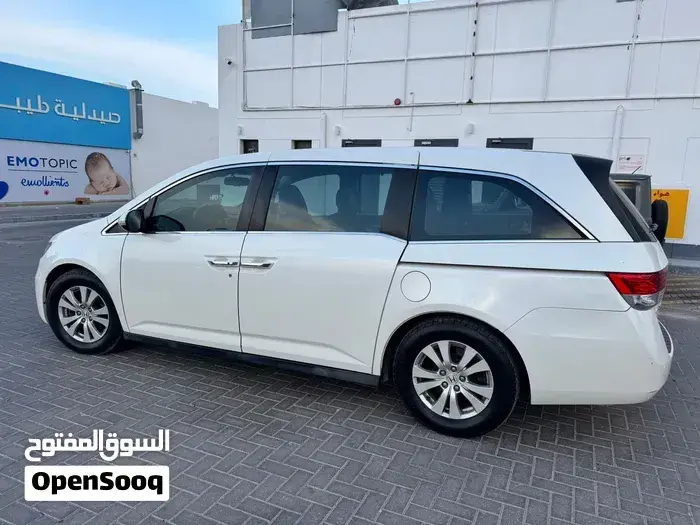 Honda Odyssey 2016 photo 4