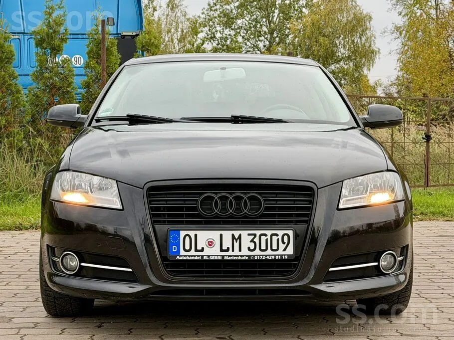 Audi A3 Sportback 2011 photo 3