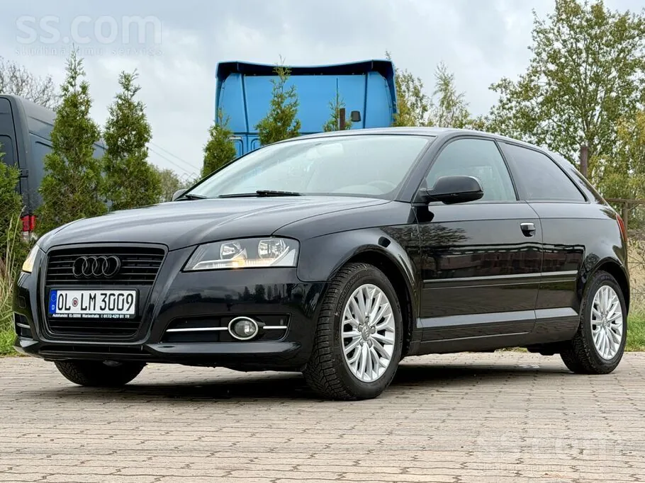 Audi A3 Sportback 2011 photo 2
