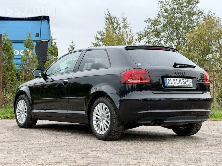 Audi A3 Sportback 2011 photo 5