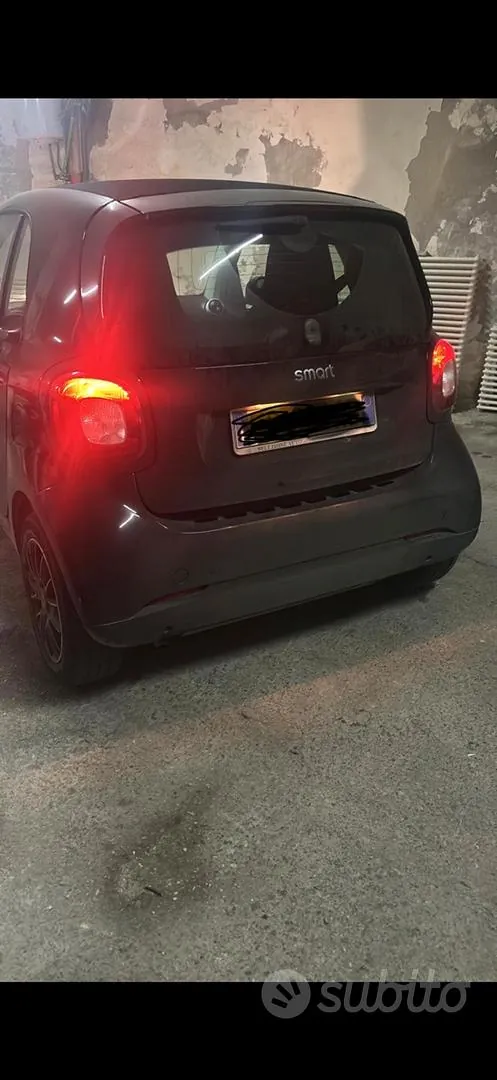 Smart Fortwo 2018 photo 2