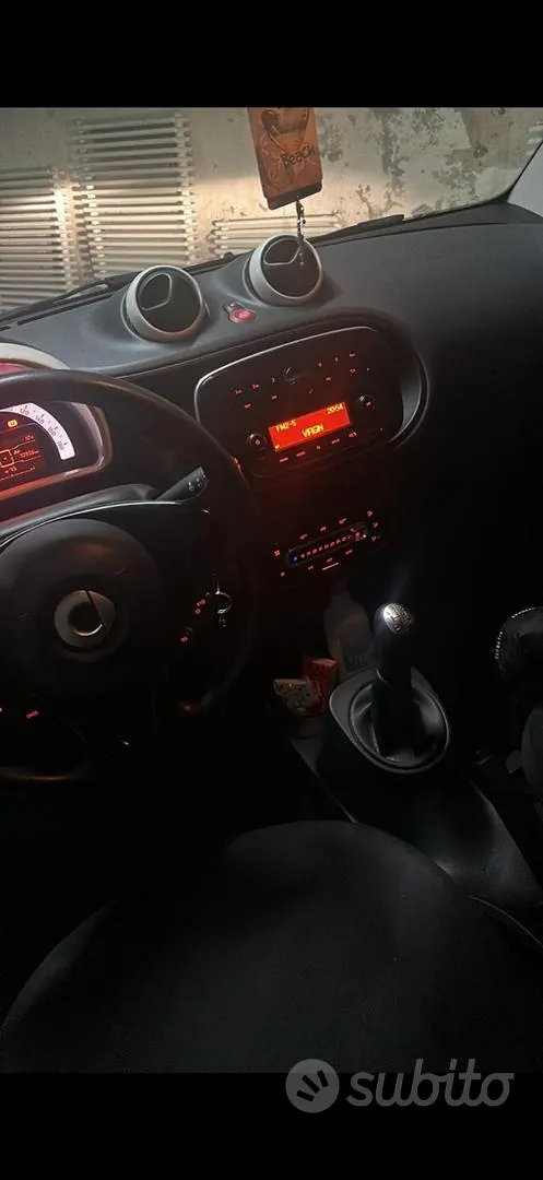 Smart Fortwo 2018 photo 3
