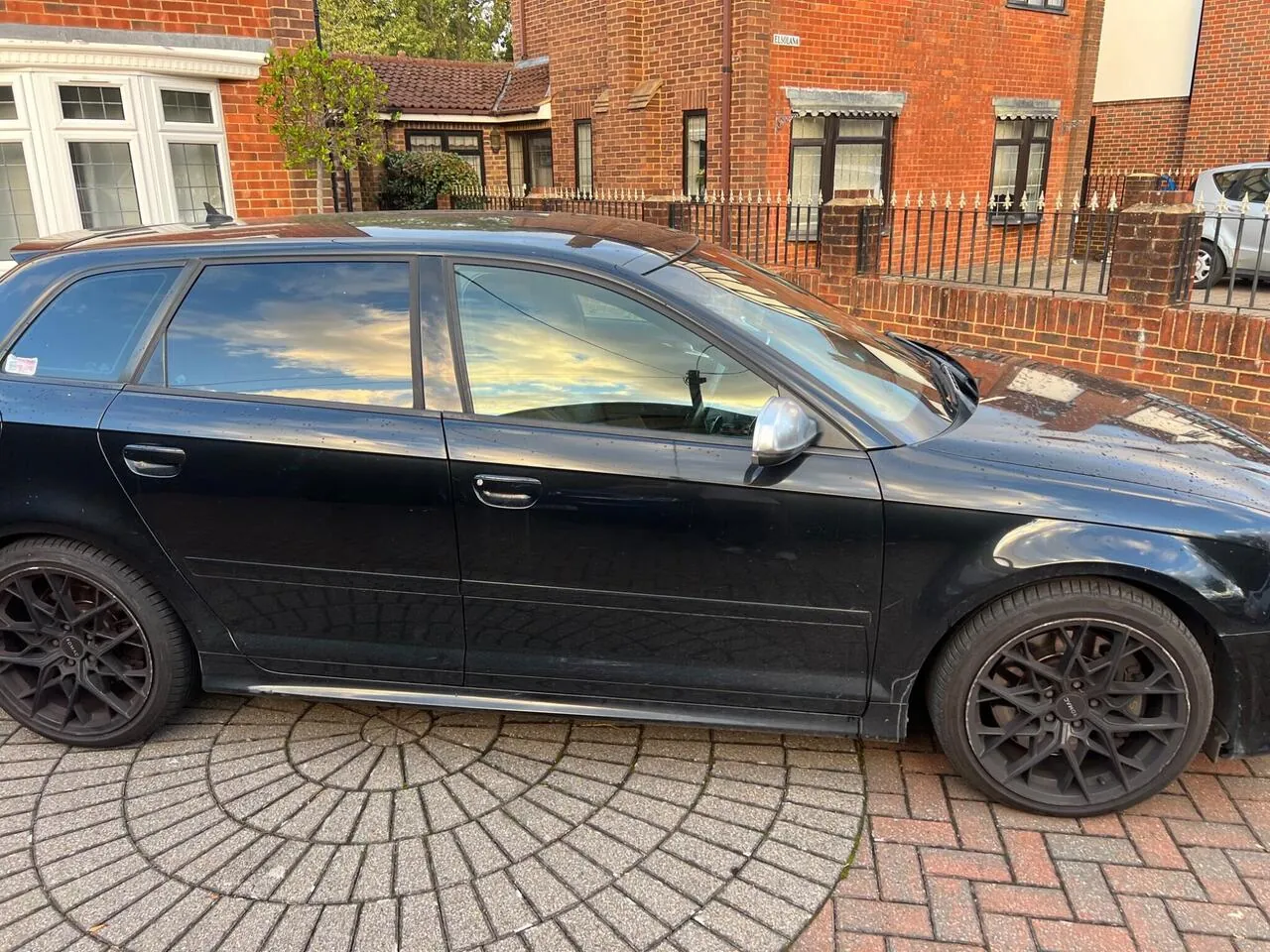 Audi S3 2010 photo 3