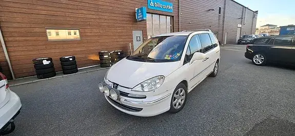 Peugeot 807