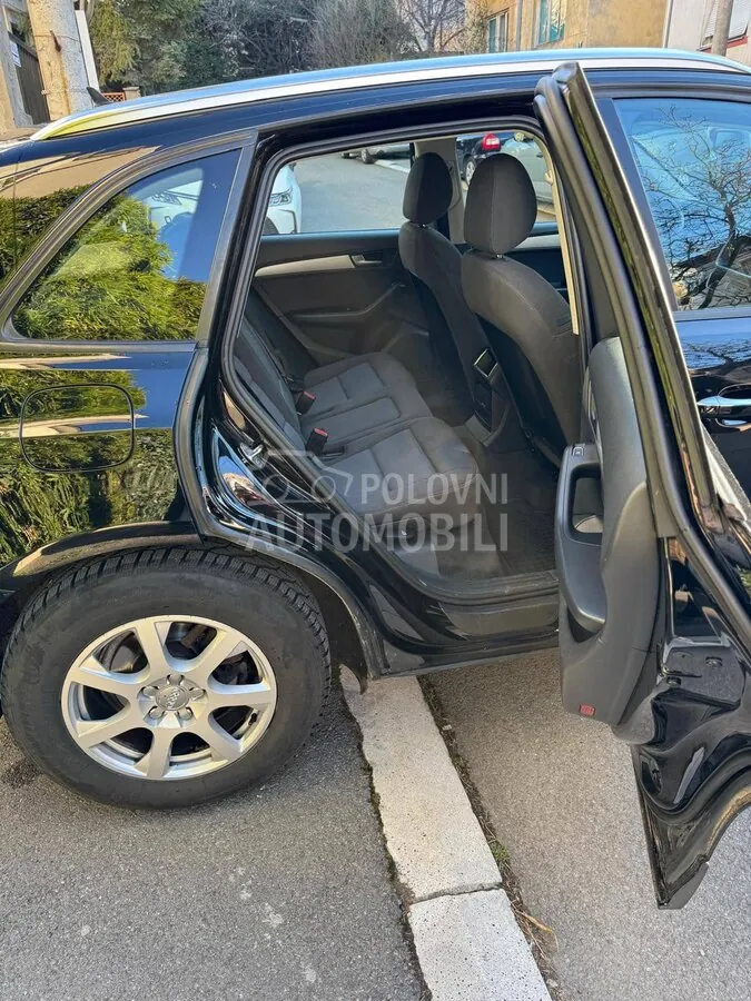 Audi Q5 2016 photo 2