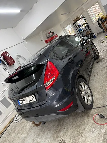 Ford Fiesta 2010 photo 5