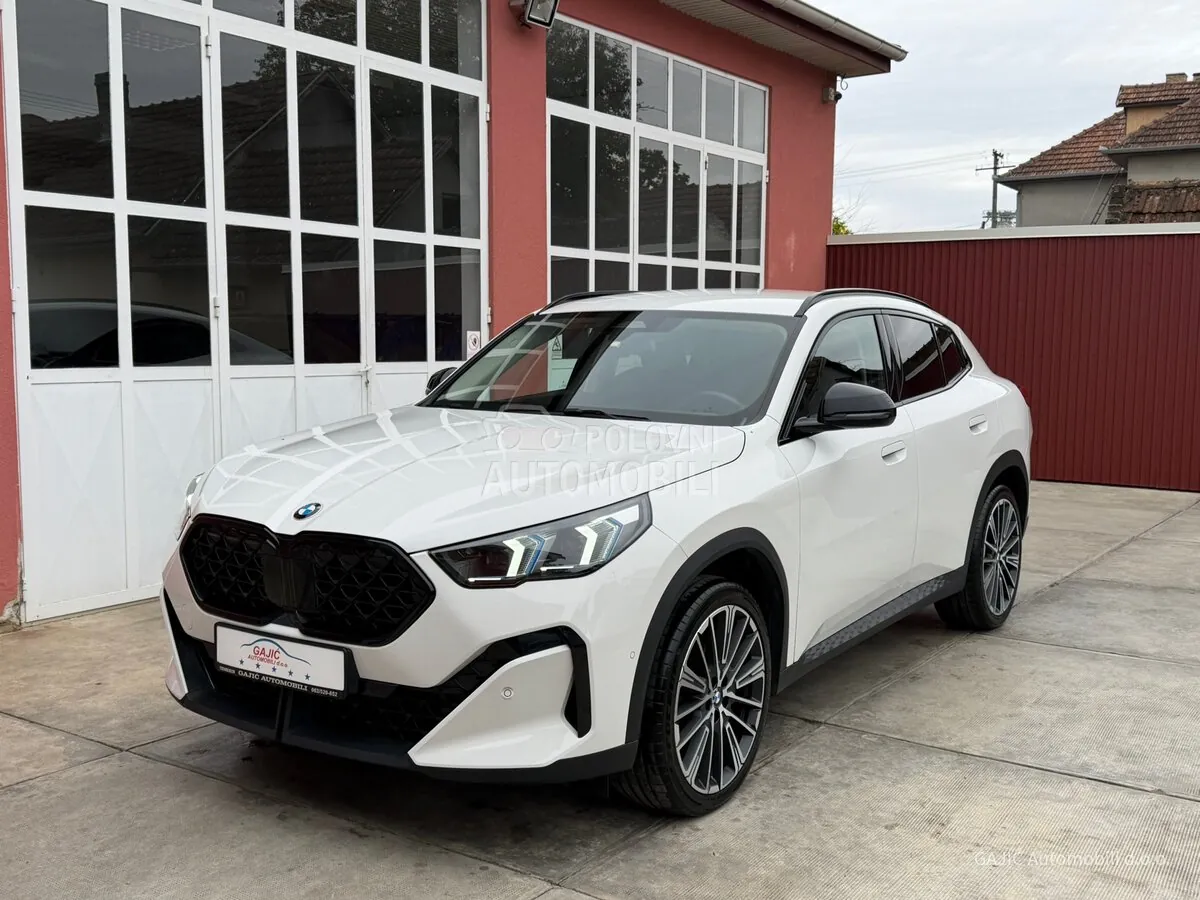 BMW X2