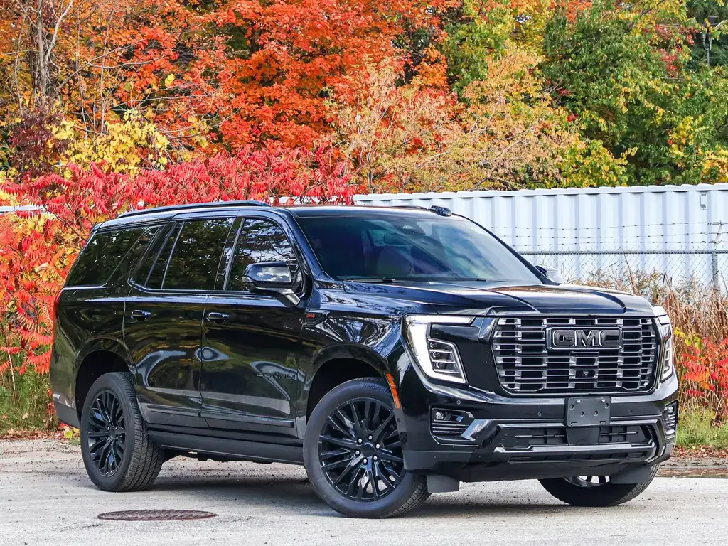 GMC Yukon 2025 photo 2