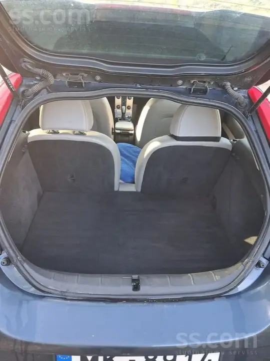 Volvo C30 2009 photo 3