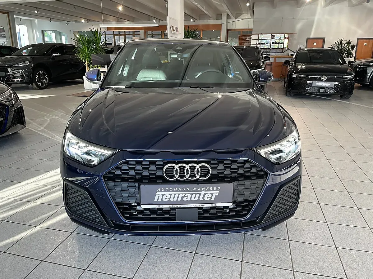 Audi A1 2026 photo 2