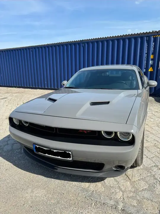 Dodge Challenger 2018 photo 2