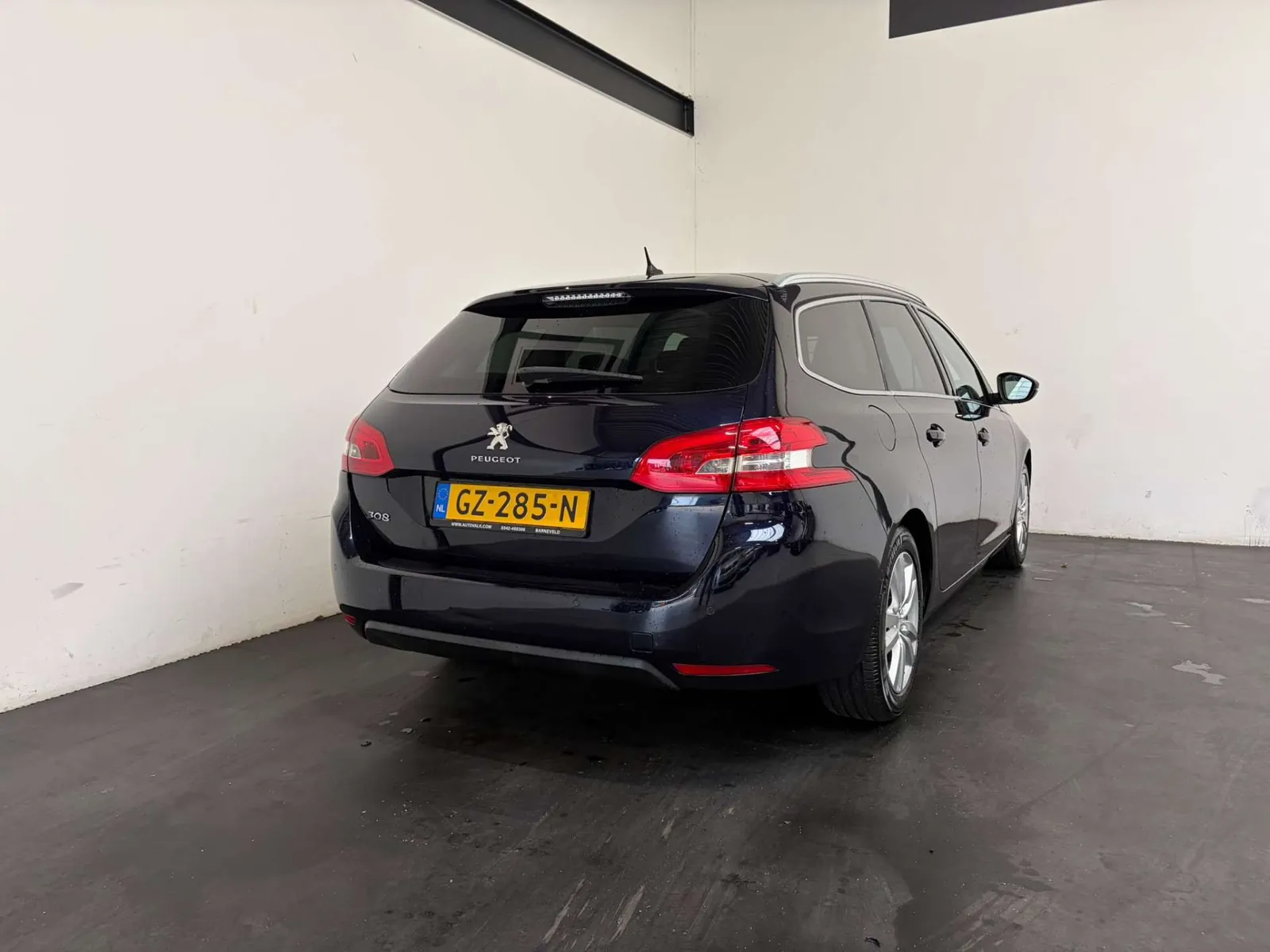 Peugeot 308 Sw 2015 photo 2