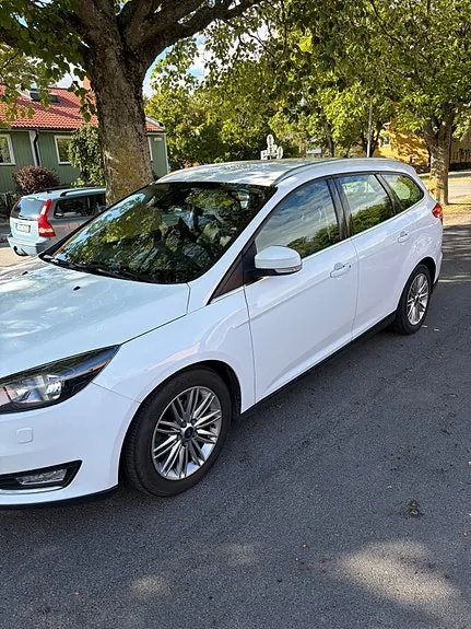 Ford Focus 2017 photo 2