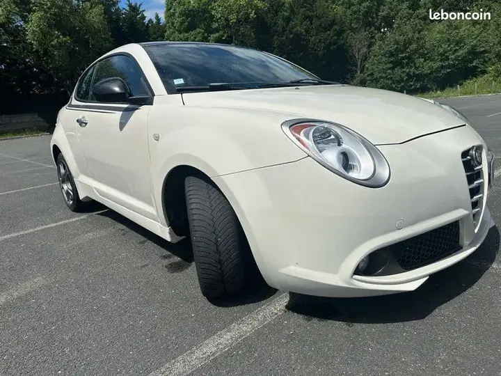 Alfa Romeo Mito