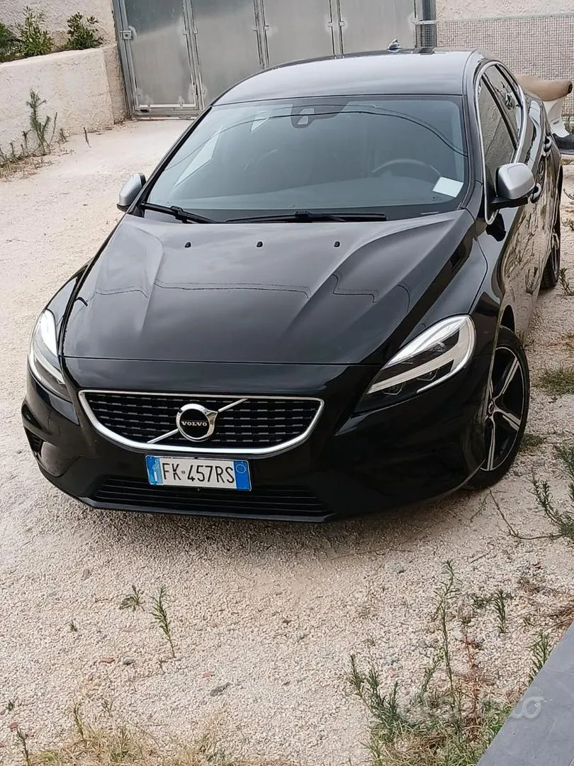 Volvo V40