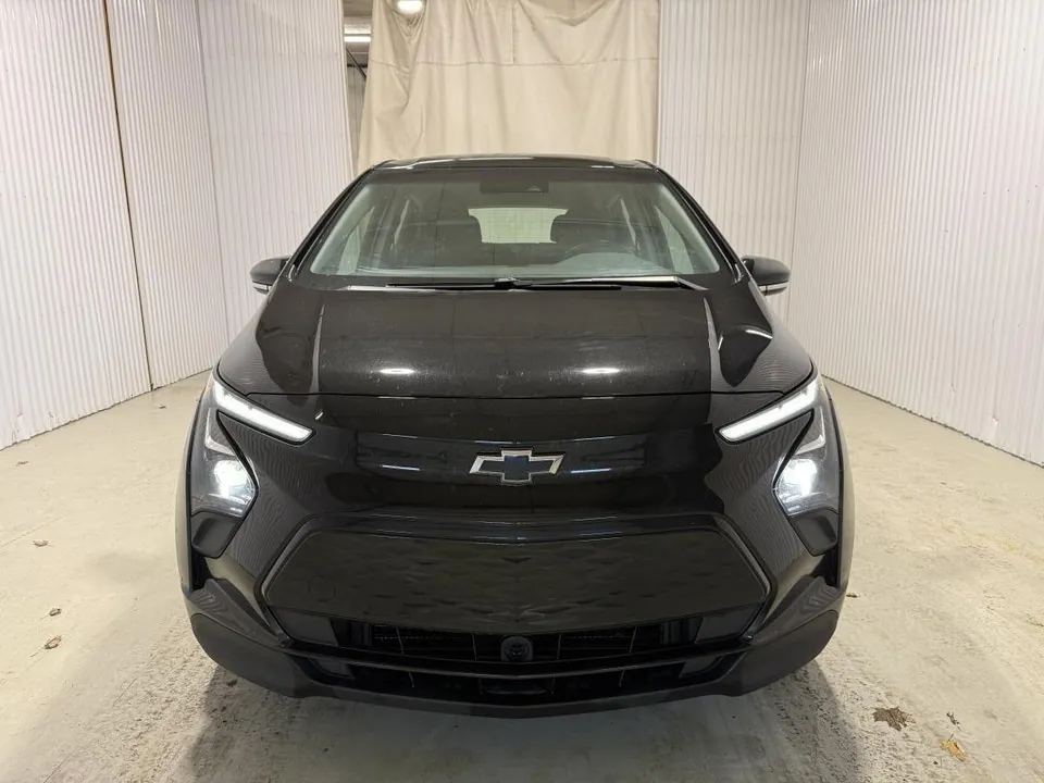 Chevrolet Bolt 2023 photo 3