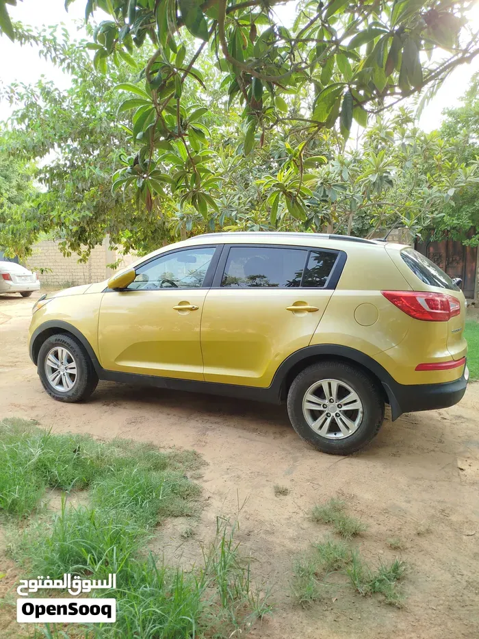 Kia Sportage 2012 photo 2
