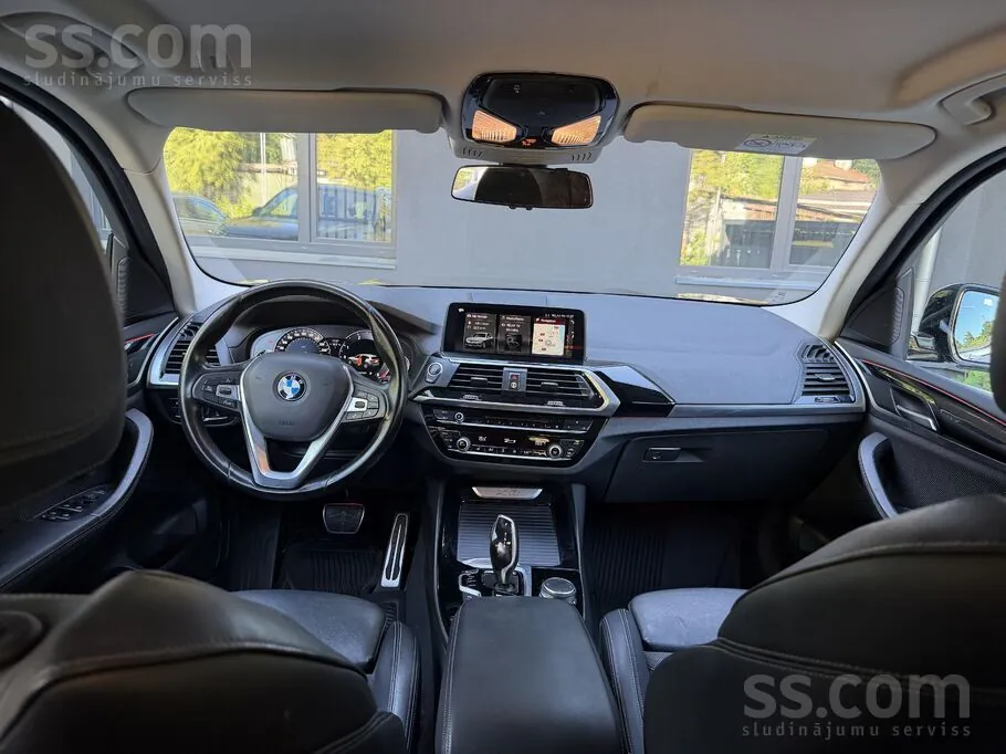 BMW X3 2018 photo 3