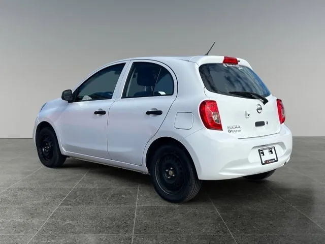 Nissan Micra 2018 photo 4