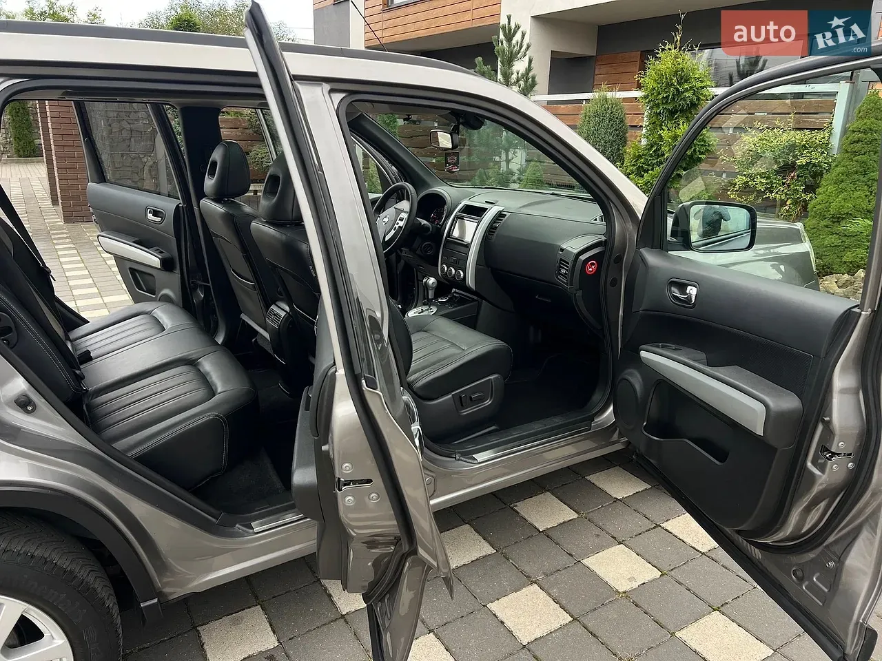 Nissan X-Trail 2012 photo 3
