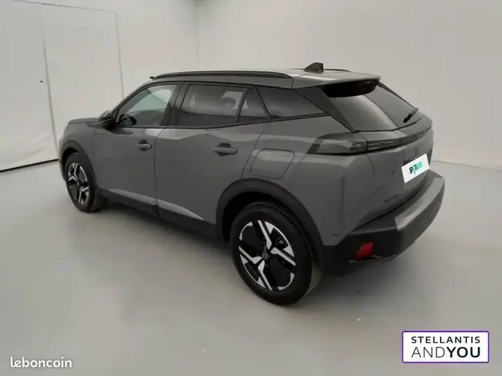 Peugeot 2008 2025 photo 3