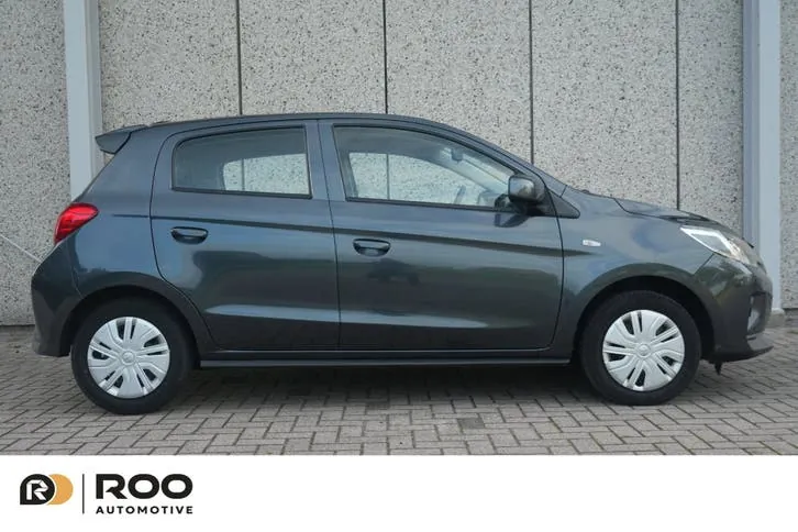 Mitsubishi Space Star 2023 photo 3