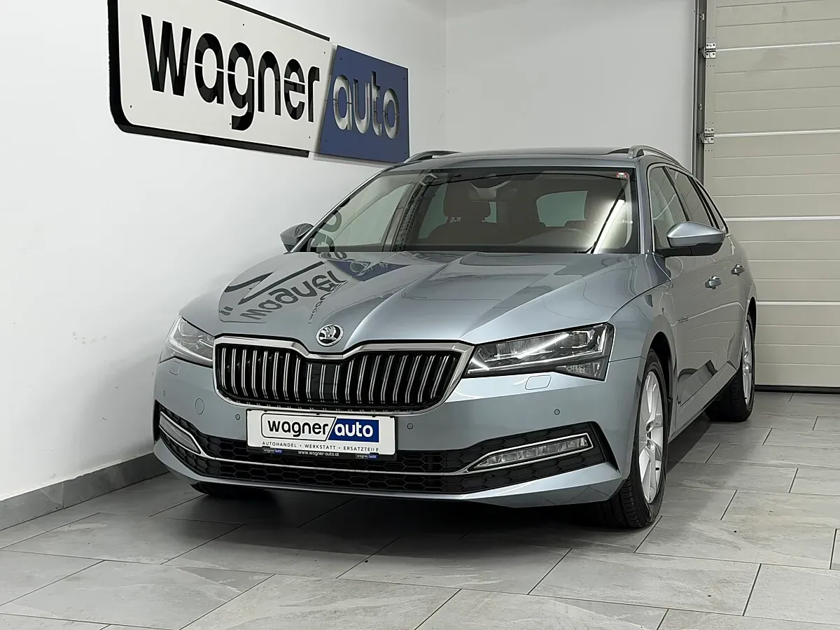 Skoda Superb 2020 photo 2
