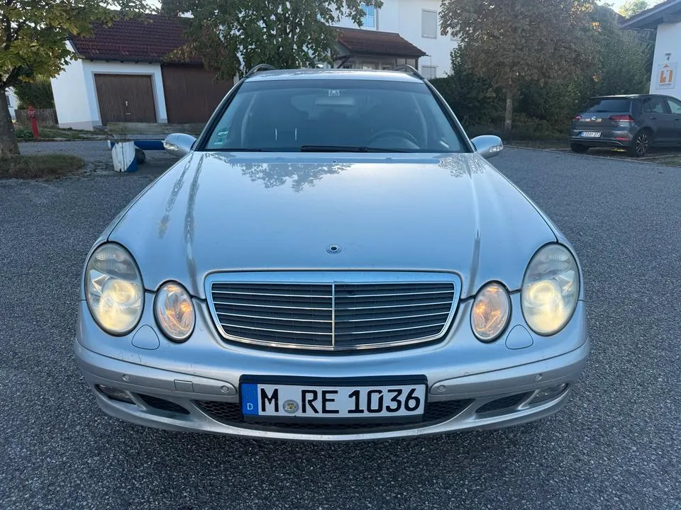 Mercedes-Benz E280