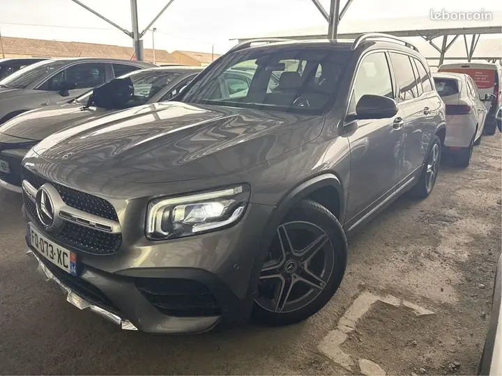 Mercedes-Benz Glb