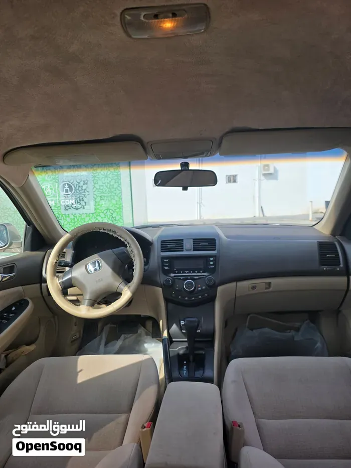 Honda Accord 2005 photo 4