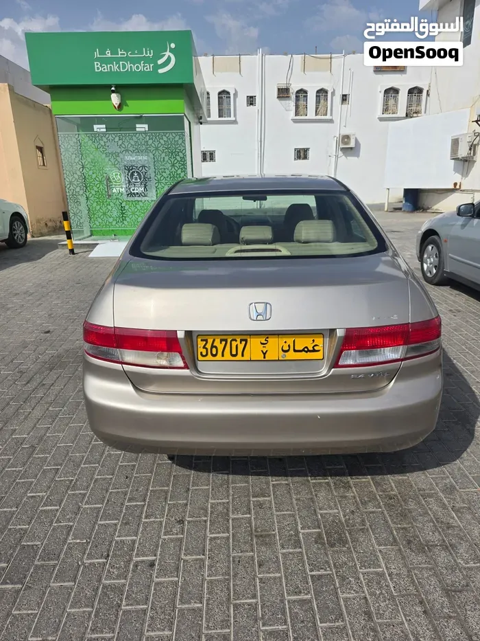 Honda Accord 2005 photo 2