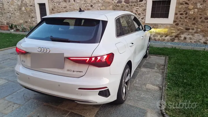 Audi A3 2021 photo 2