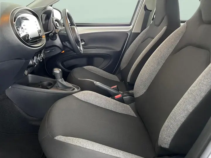 Toyota Aygo X 2023 photo 4