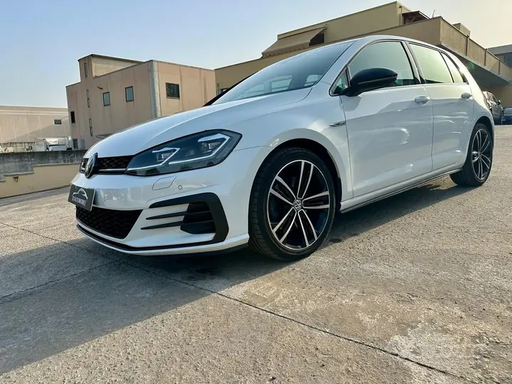 Volkswagen Golf Gtd 2017 photo 3