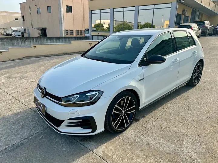 Volkswagen Golf Gtd 2017 photo 2