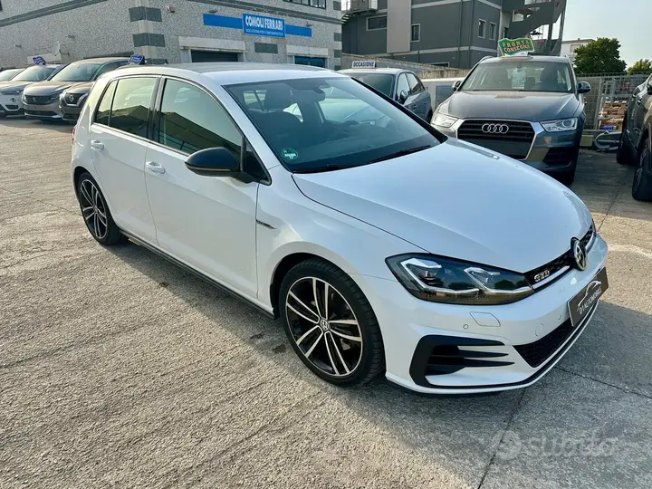 Volkswagen Golf Gtd