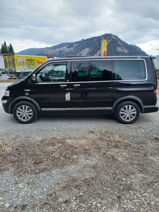Volkswagen T5 2006 photo 3