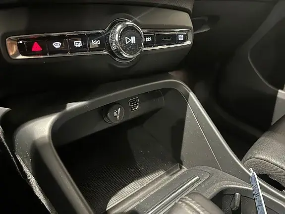 Volvo Xc40 2021 photo 4