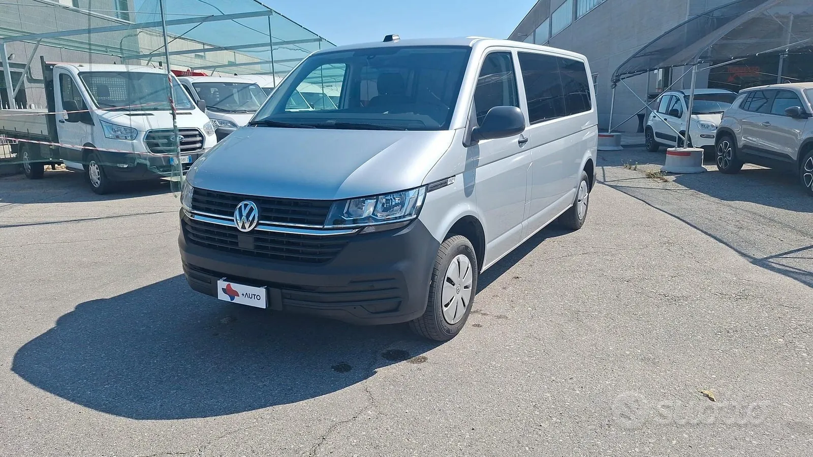 Volkswagen Transporter 2024 photo 3