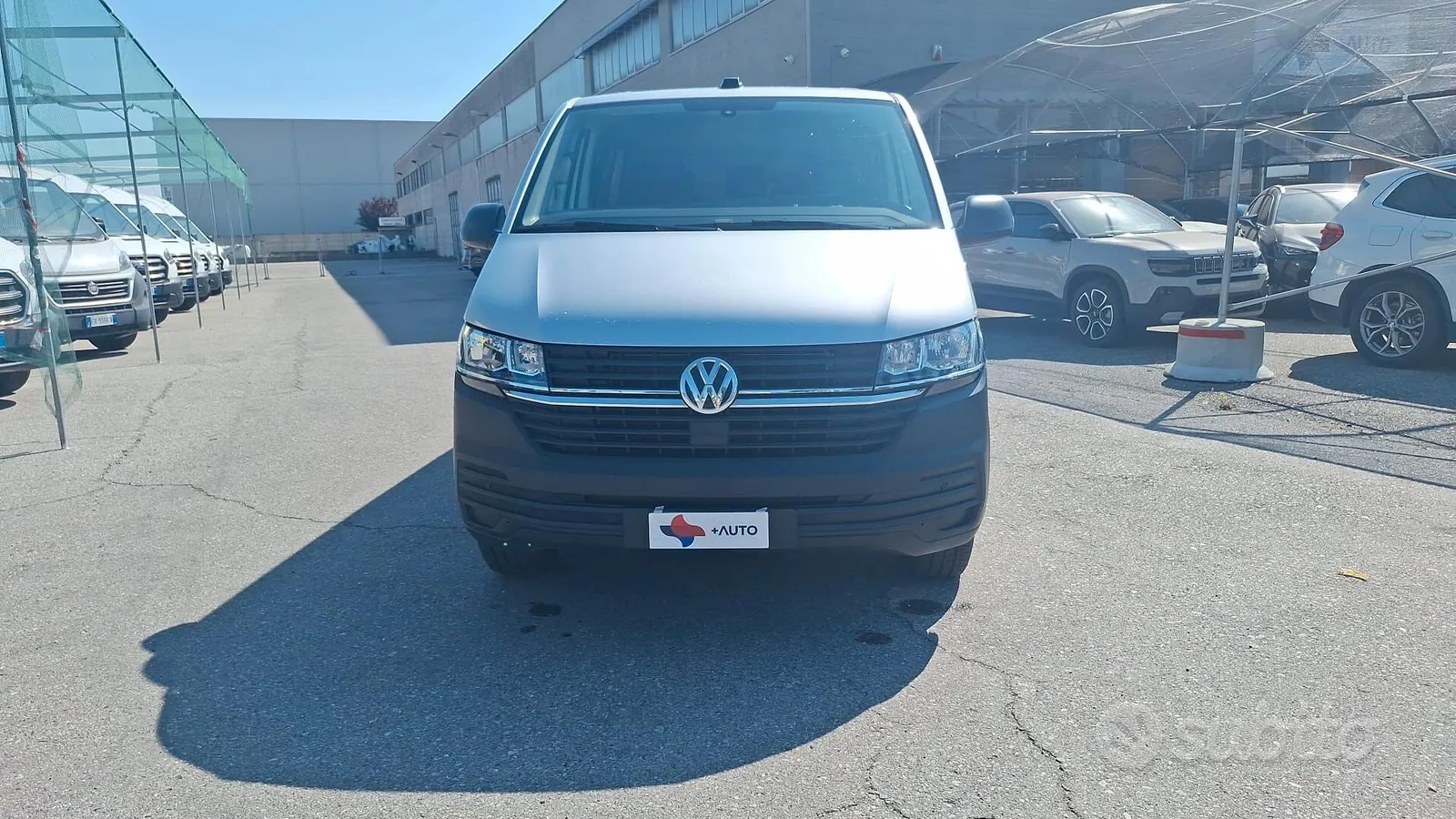 Volkswagen Transporter 2024 photo 2