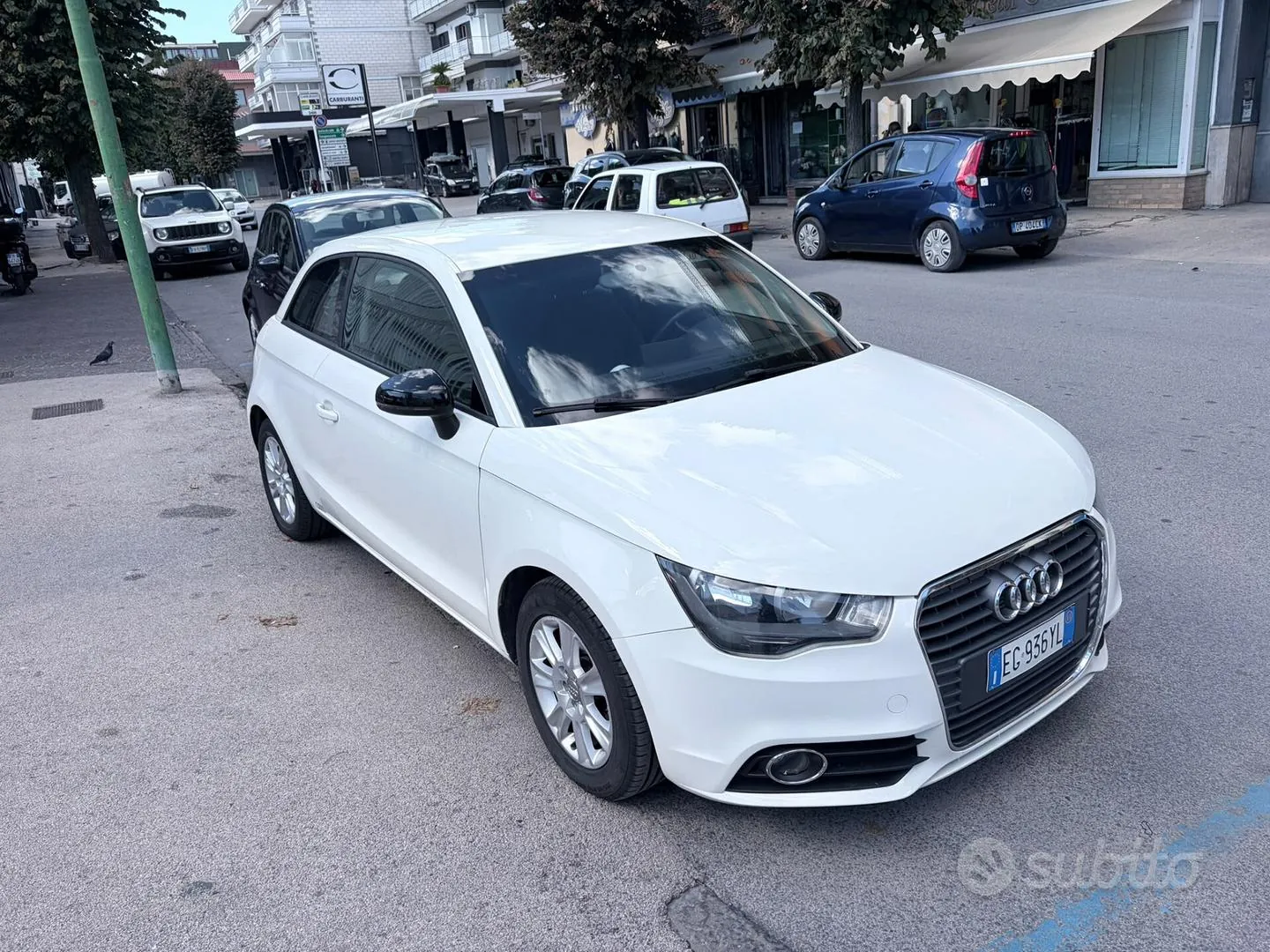 Audi A1 2011 photo 2