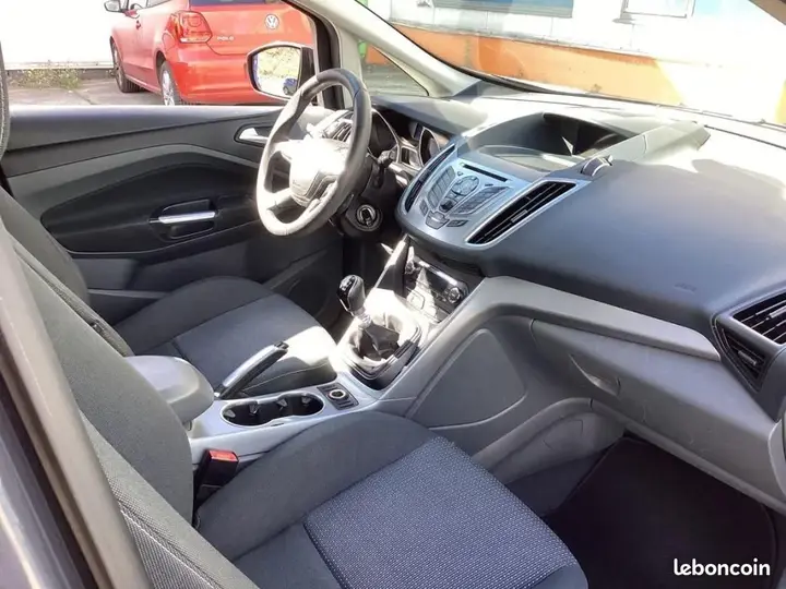 Ford C-Max 2011 photo 2