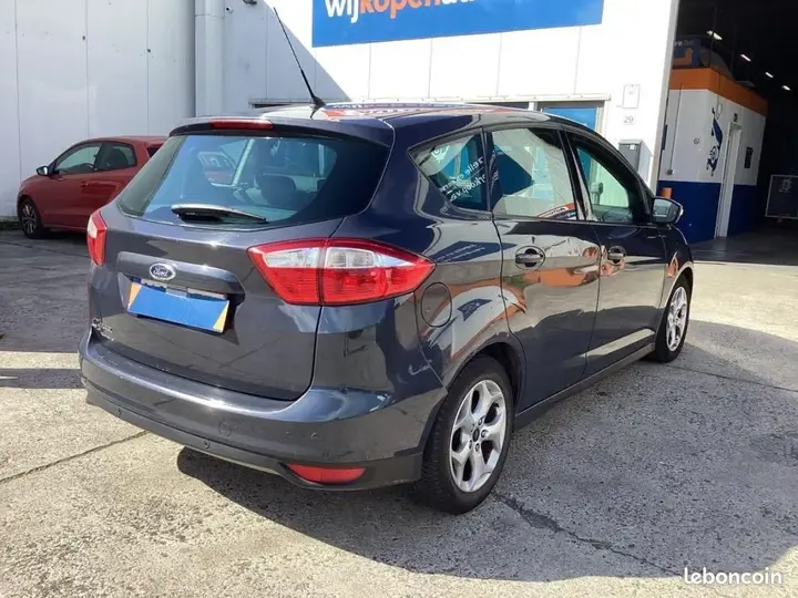 Ford C-Max 2011 photo 3