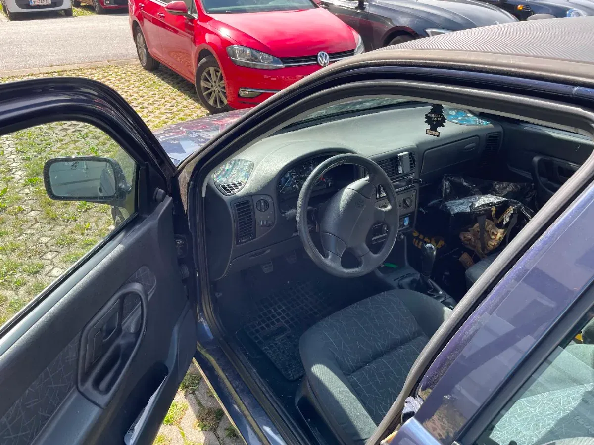 Volkswagen Polo 1997 photo 3