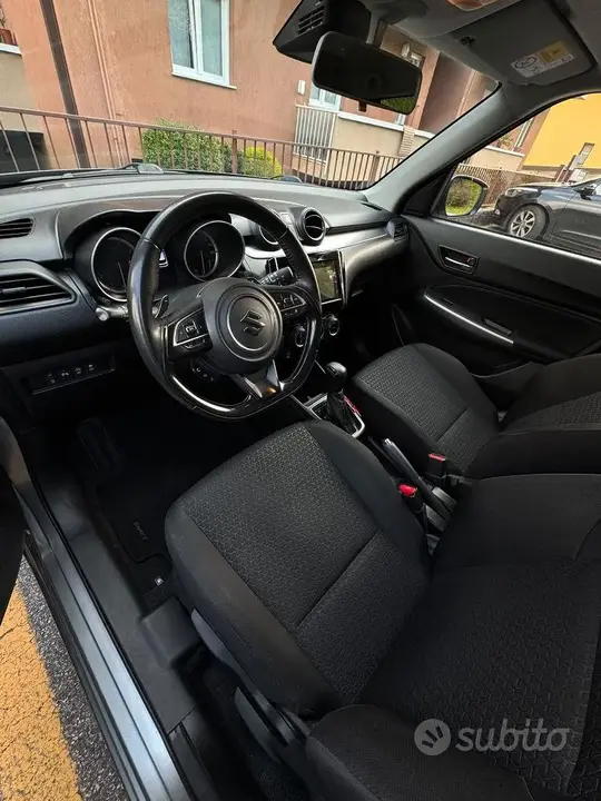 Suzuki Swift 2021 photo 2