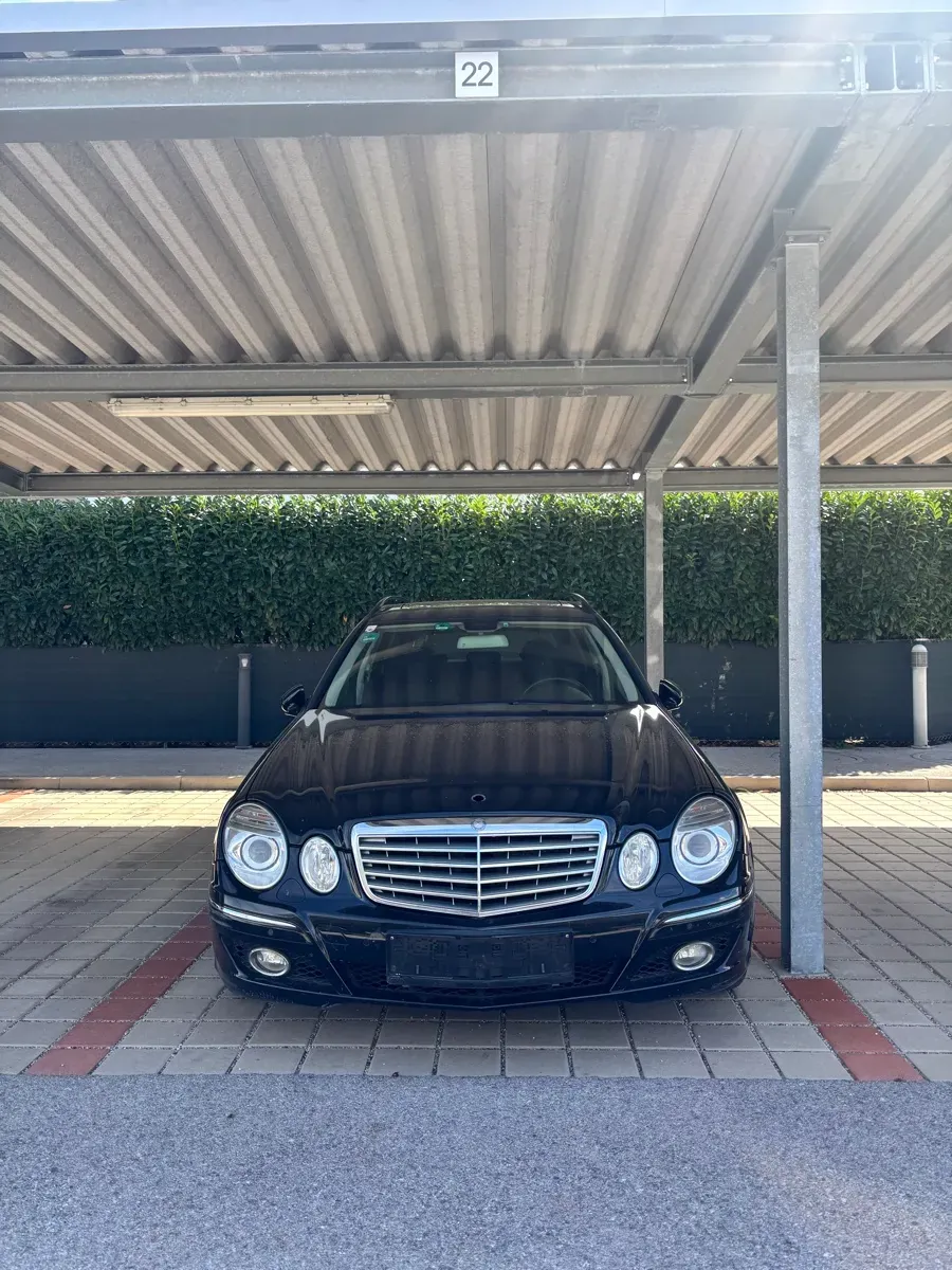 Mercedes-Benz Eklasse 2008 photo 2