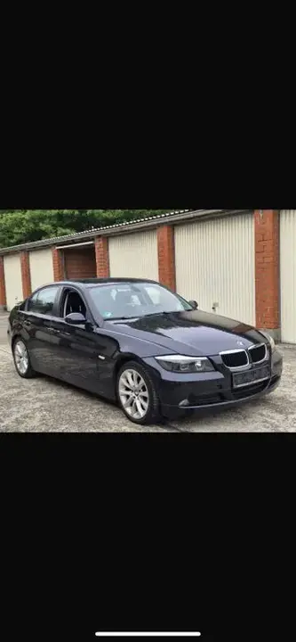 BMW 318I